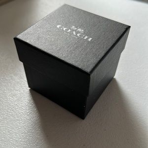 Coach square box with lid  3” empty.